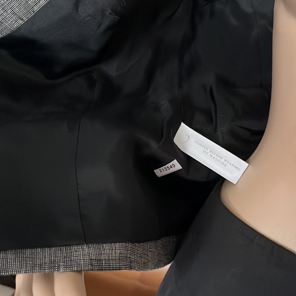 LOFT Ann Taylor Skirt Set - Picture 9 of 11